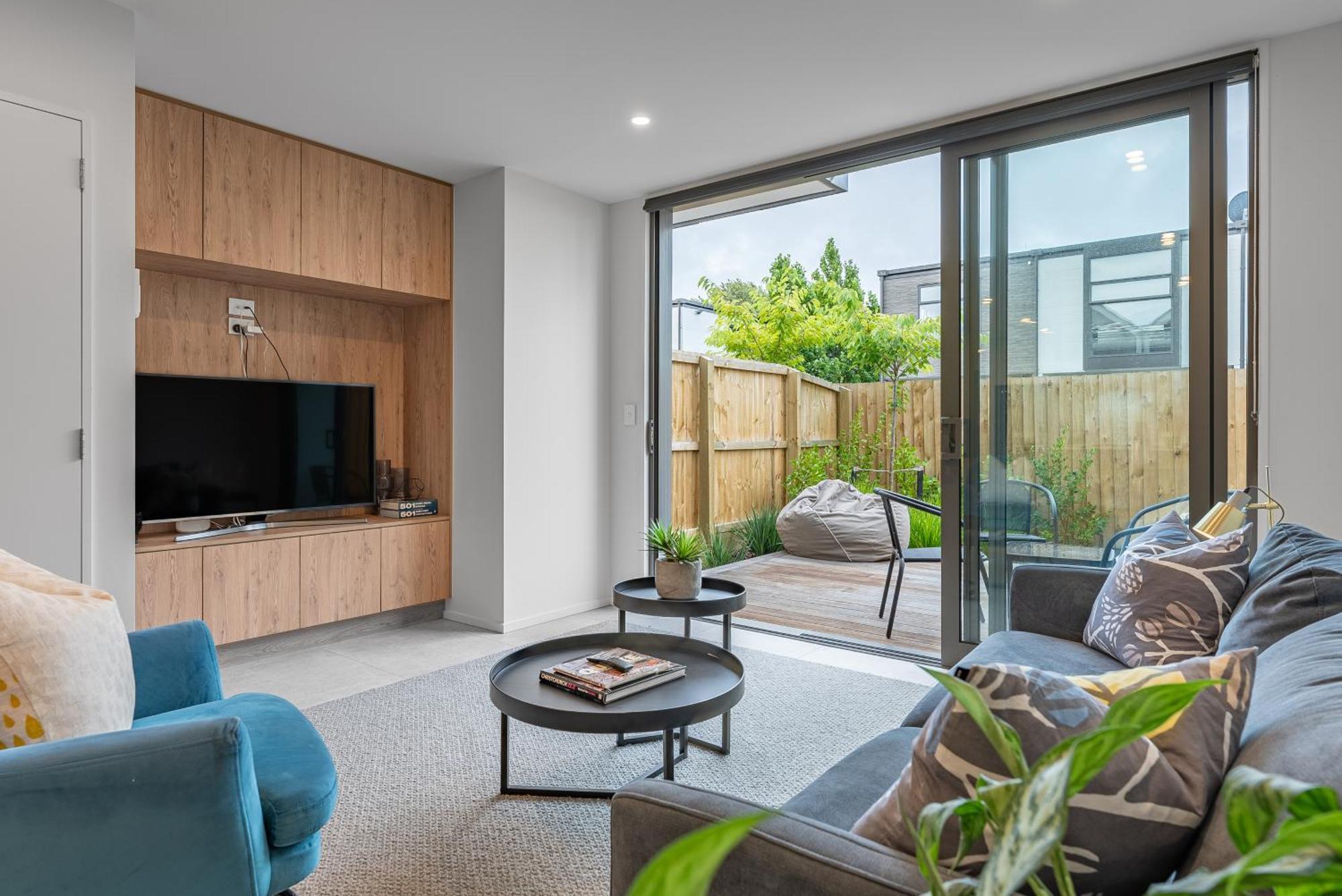 Urban Nest - Entire Townhouse And Free Parking Villa Christchurch Exteriör bild