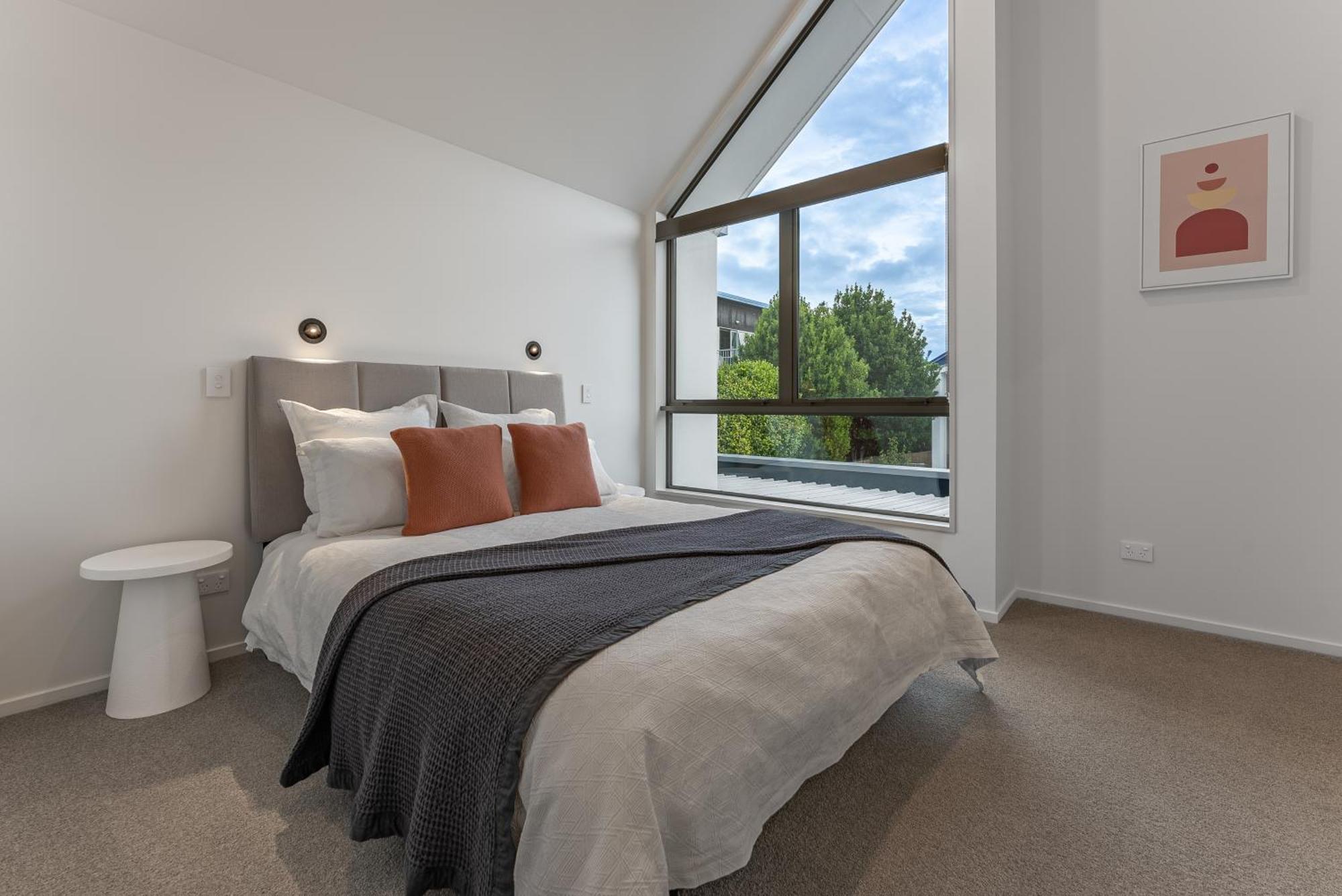 Urban Nest - Entire Townhouse And Free Parking Villa Christchurch Exteriör bild